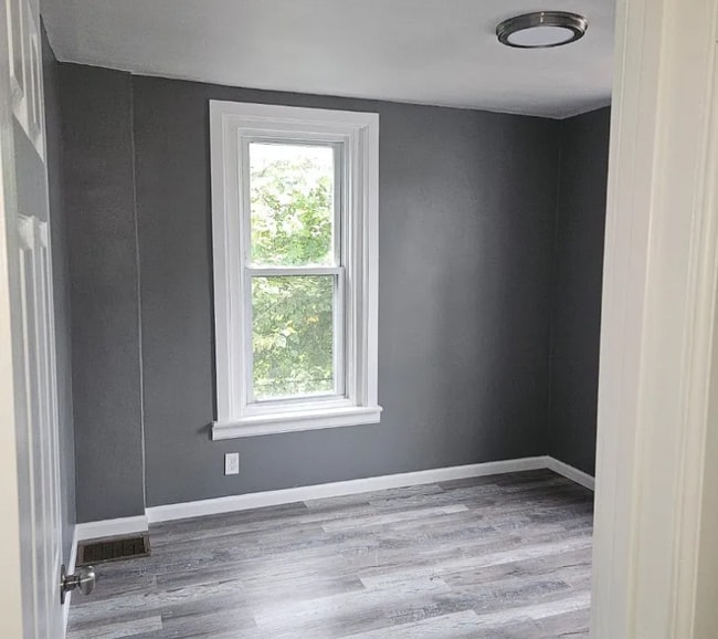 Photo - 5555 Crowson St Unit 10