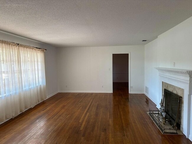 1333 SE 17 St