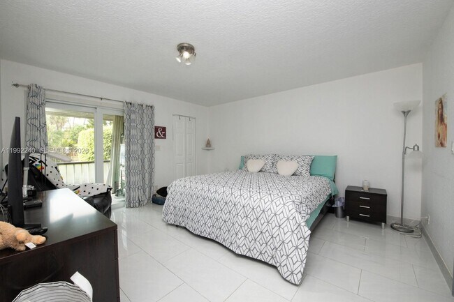 Photo - 6200 NW 44th St Unit 109