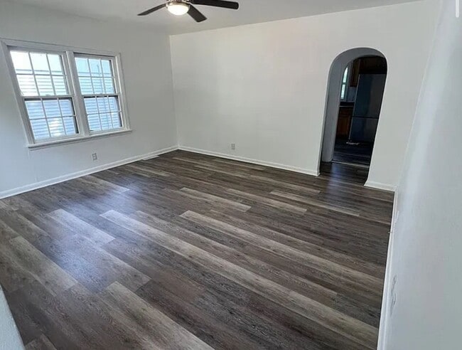 Photo - 210 N Lincoln Ave