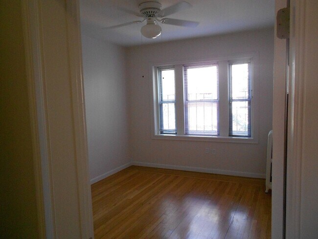 Photo - 33 Edgerly Rd Unidad 13