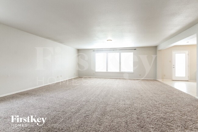 Photo - 10230 McClain Dr