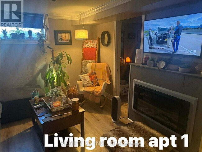 Photo - 817 Sanok Dr