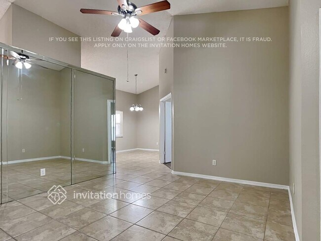 Photo - 2825 Mnr Hl Dr