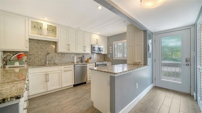 Photo - 1601 Pelican Point Dr Unit HA212