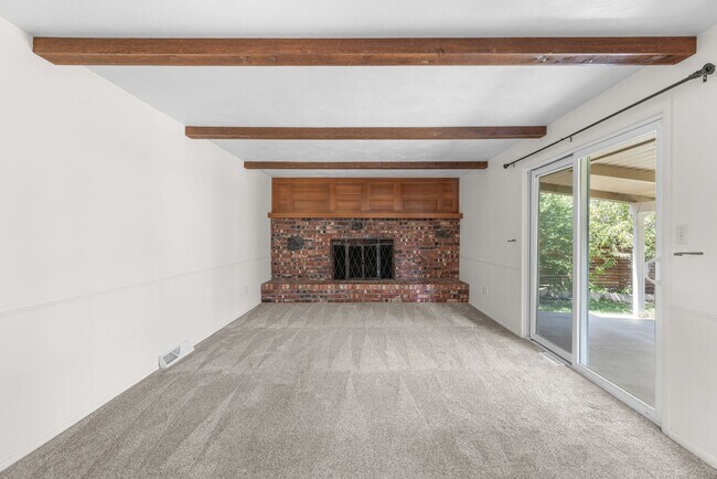 3095 Heidelberg Dr