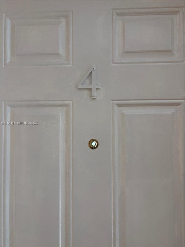 Photo - 1125 SE 9th Ave Unidad 4