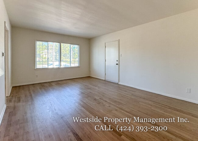 Photo - 11000 Culver Blvd