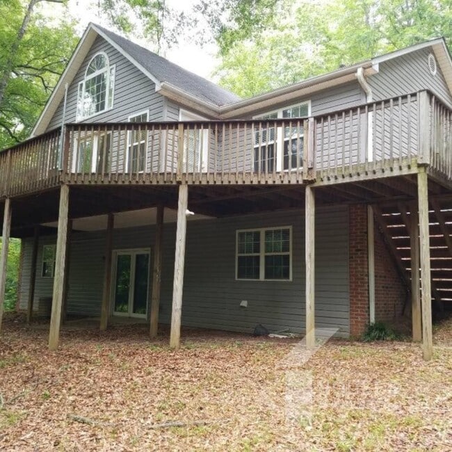Building Photo - 313 Wood Rd Rental