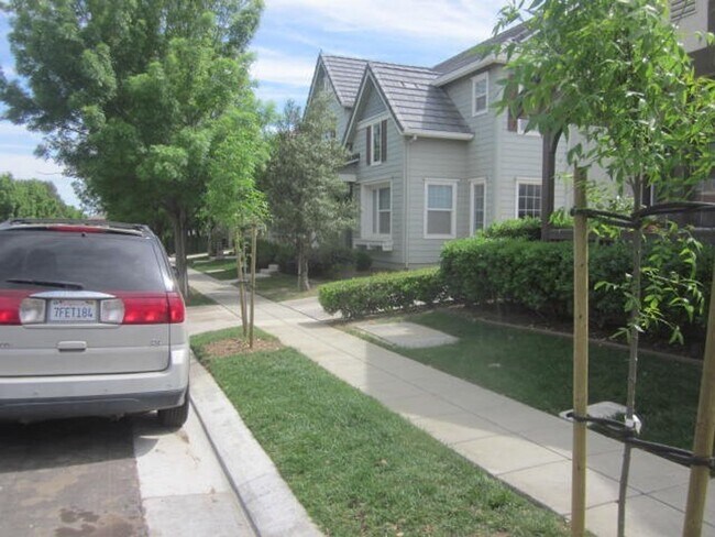 Photo - Mountain House Home Spacious 4 Bedroom, 3 ...
