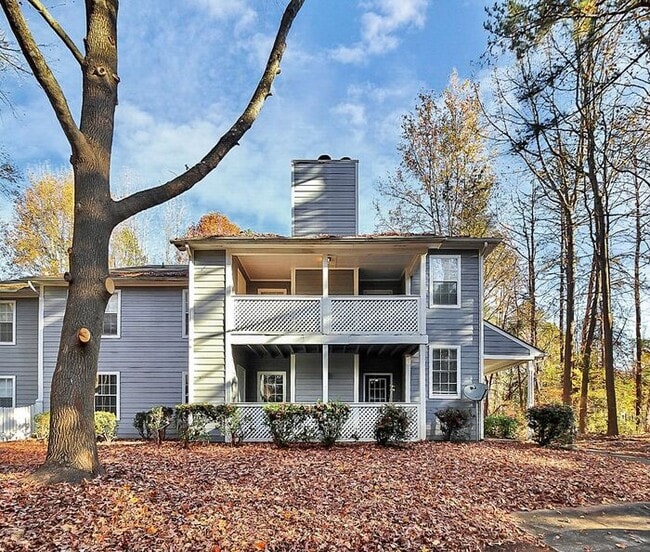 Updated First Floor 2BD/2BA Condo in Forest Ridge!