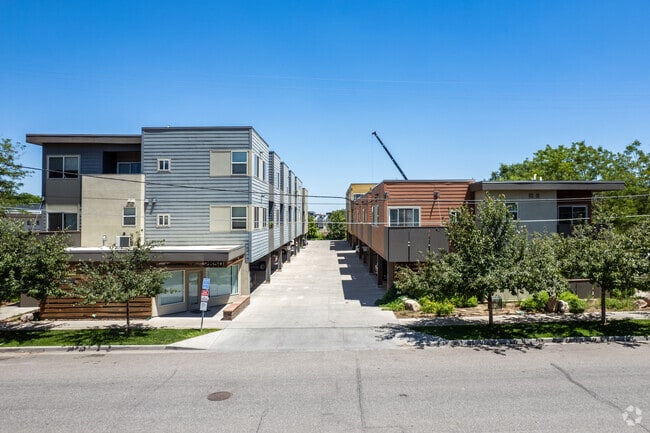 Ledges on 29th Driveway entrance