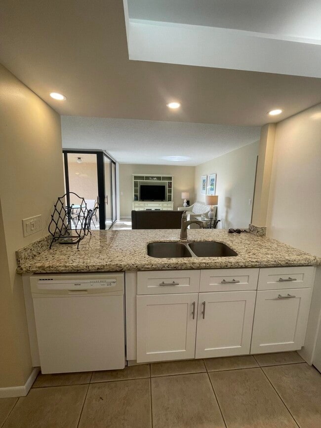 Photo - 450 Egret Cir Unit 9203