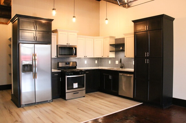 Fully furnished kitchen