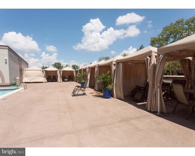 Photo - 201 N 8th St Unit 706