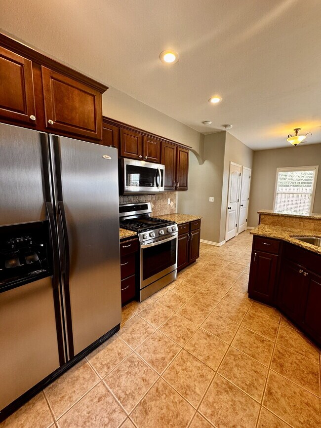 Photo - 6108 S 39th Pl