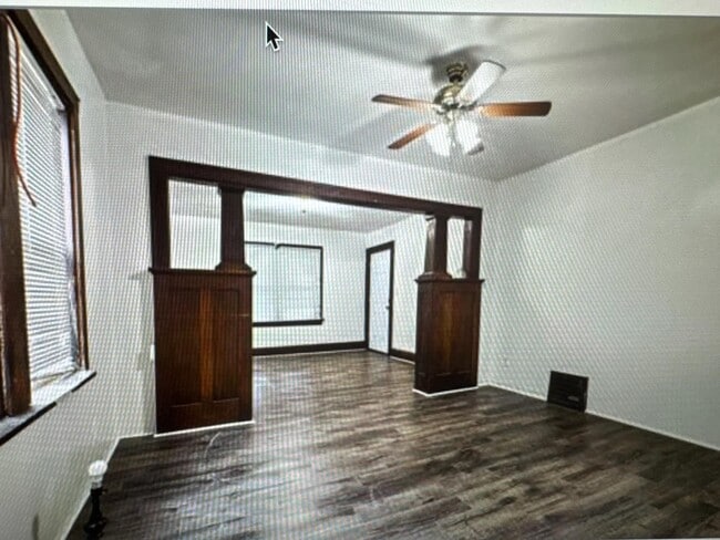Photo - 314 N Longwood St