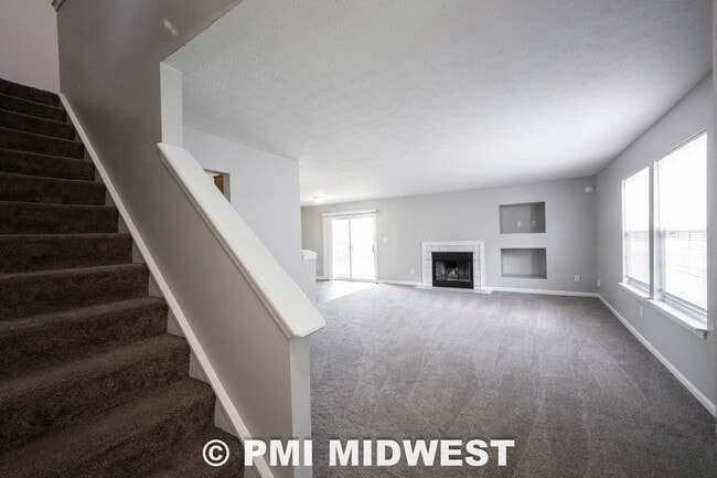 Photo - Great 3 Bedroom 2.5 Bathroom Home on the upper east side of Indy!