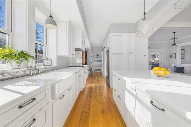 Photo - 131 Eustis Ave