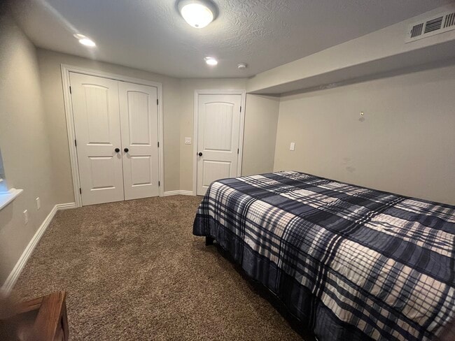 Photo - 2771 S Ivy Ln