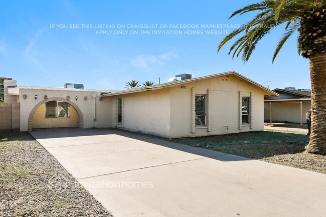 Photo - 429 E 10th Dr