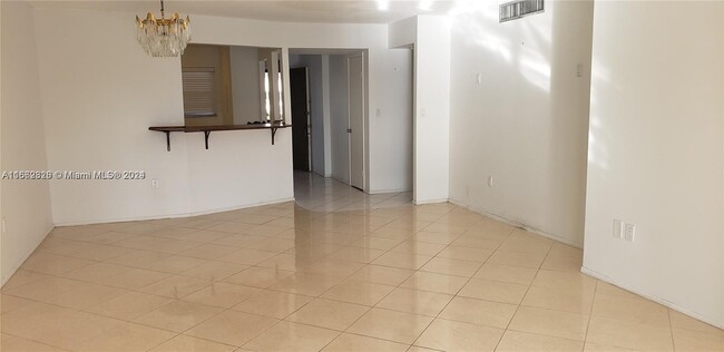 Photo - 1670 NE 191st St Condominio Unidad 313-3