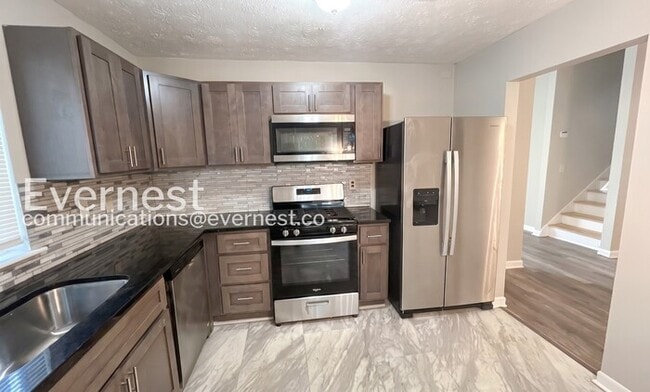 Photo - 3828 Landgraf Cove