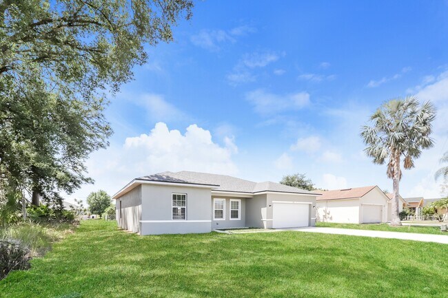 Photo - 708 Martin Ln