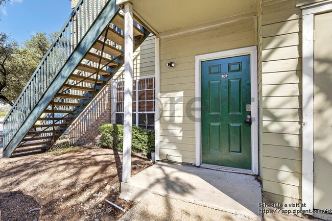 Photo - 4101 Esters Rd