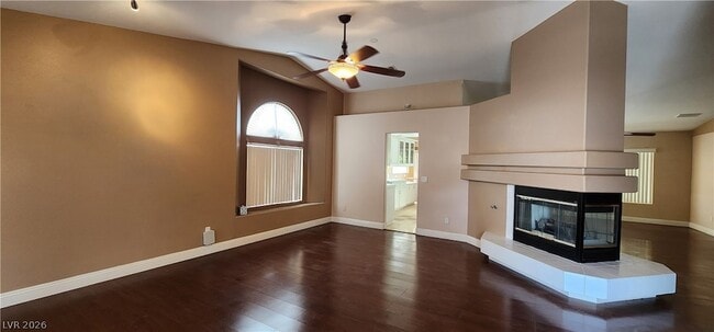 Photo - 1395 Falling Snow Ave