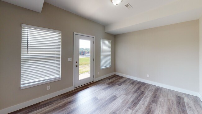 Photo - 2309 Anderson Rd