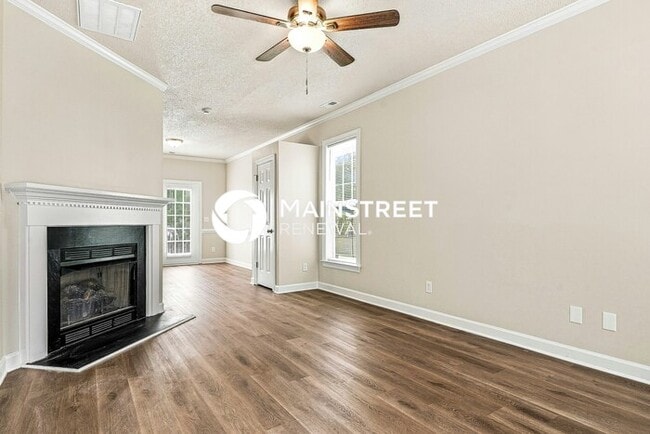 3 Bedroom Pet-Friendly Home in Raleigh, NC with Main Street Renewal