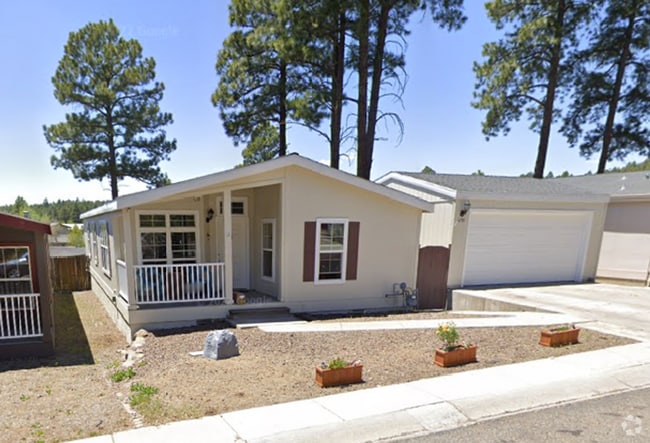 Building Photo - Great Location! 3 Bed, 2 Bath West-Flagsta... Rental