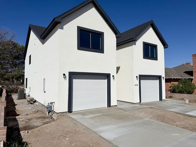 Photo - 1204 S Central Ave