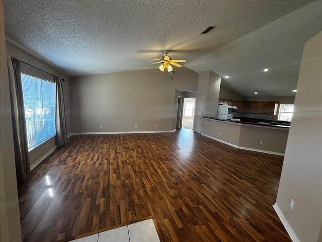 Photo - 1223 Cheshire St