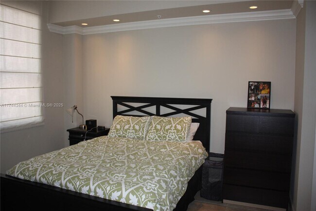 Photo - 55 Merrick Way Unit 820