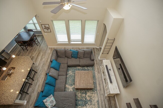 Photo - 9506 Bonbrook Bend Ln