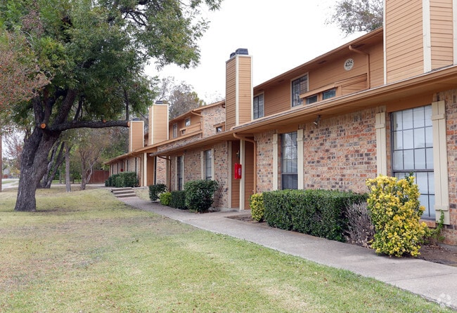 Rosegate Townhomes