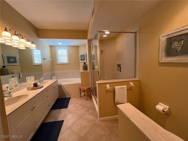 Building Photo - 6864 Ascot Dr Unit 101