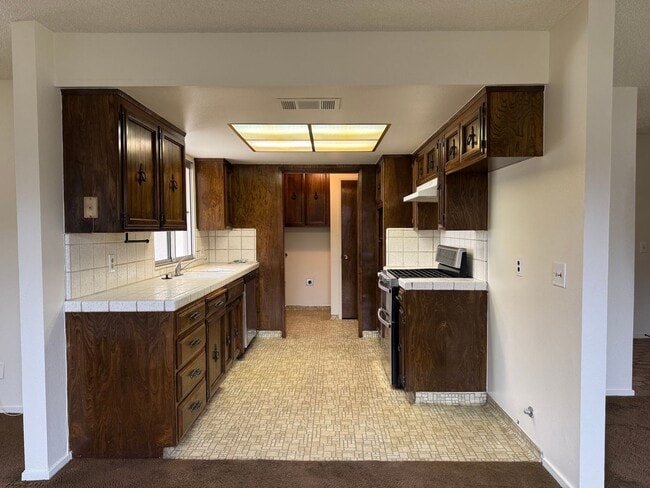 Photo - ***COMING SOON!!*** LOS BANOS HOME