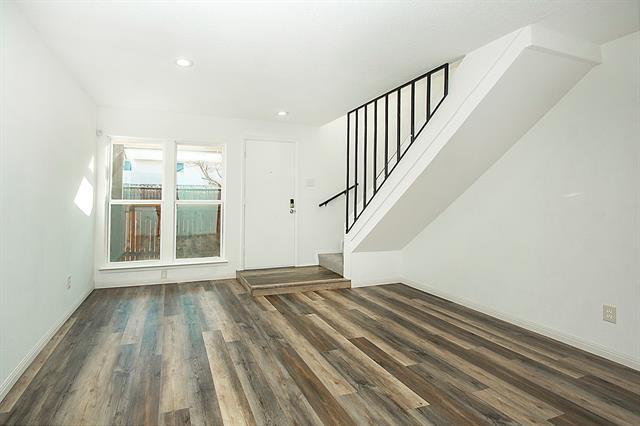 Photo - 2611 Via Cordova