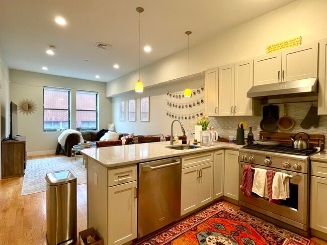 Photo - 715 Boylston St Unit 202