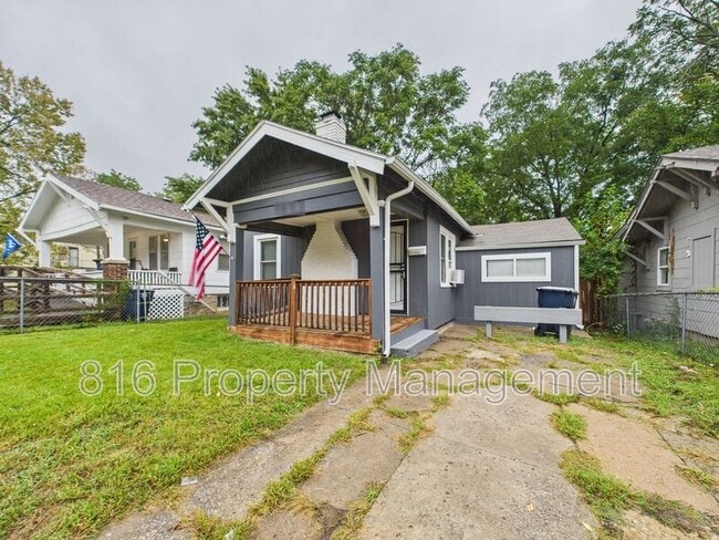 Building Photo - 7403 Montgall Ave