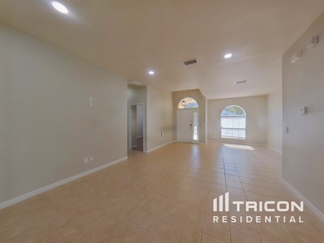 Photo - 4907 Cape Hatteras Dr