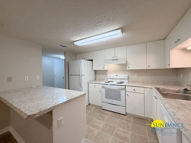 Photo - Newly Renovated 3 Bedroom Townhouse in Fort Walton Beach!