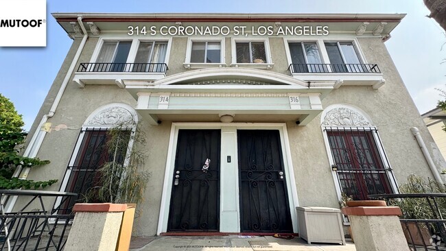 Building Photo - 314 S Coronado St Rental