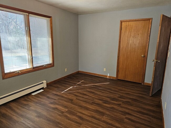 Building Photo - 456-458 Pepper Ave Unit #458 Rental