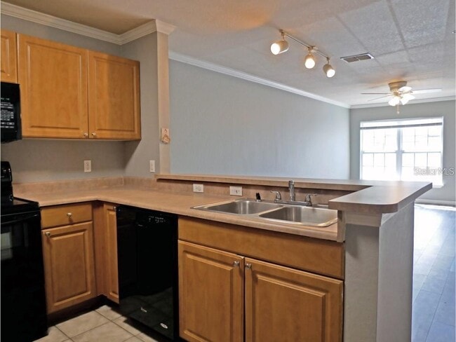 Photo - 5560 Rosehill Rd Unit 202