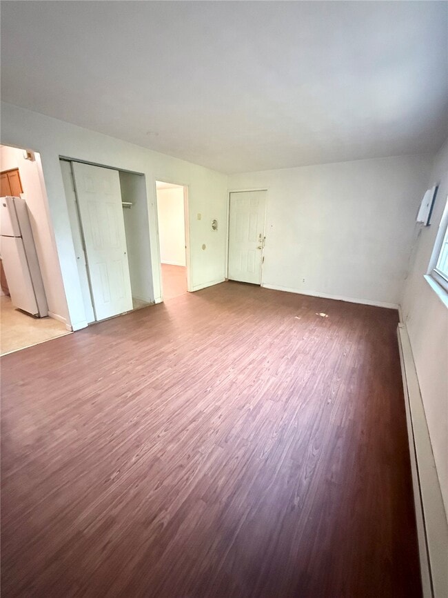 Photo - 18 N 44th St