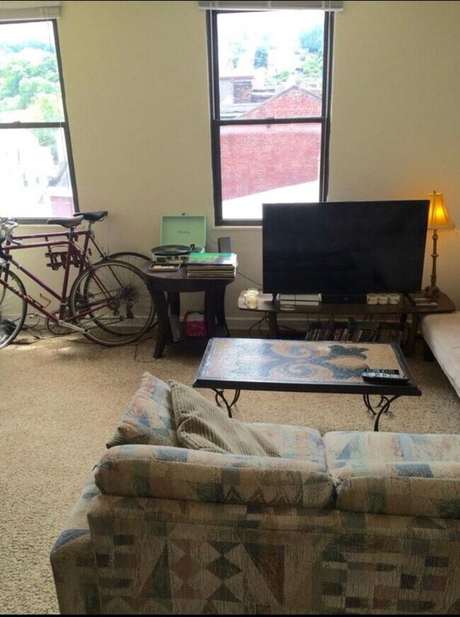 Photo - 107 S 12th St Unit 107 apt 3